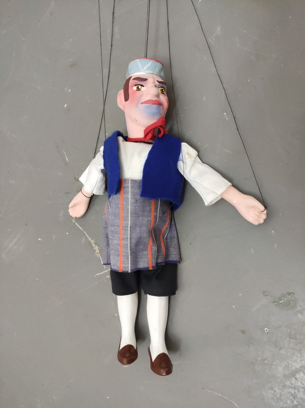 marioneta hombre madera tela alt 27-57 1u
